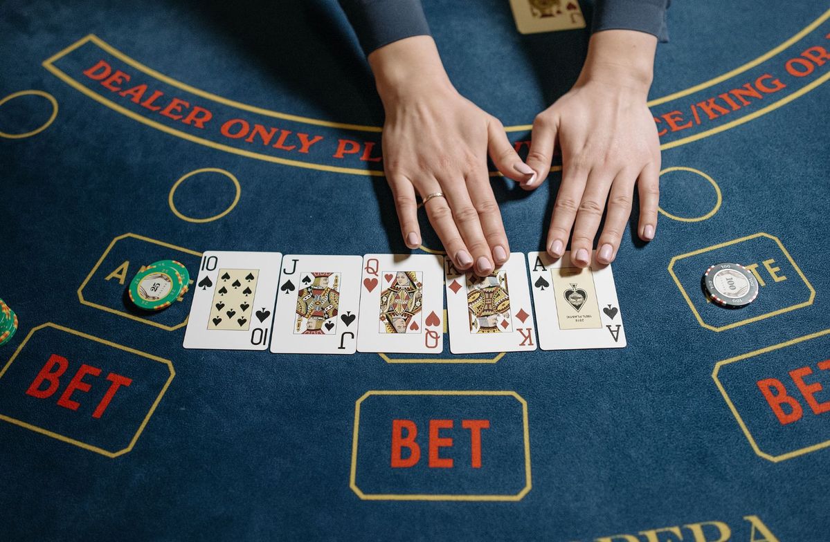 Spark Poker Live Casino